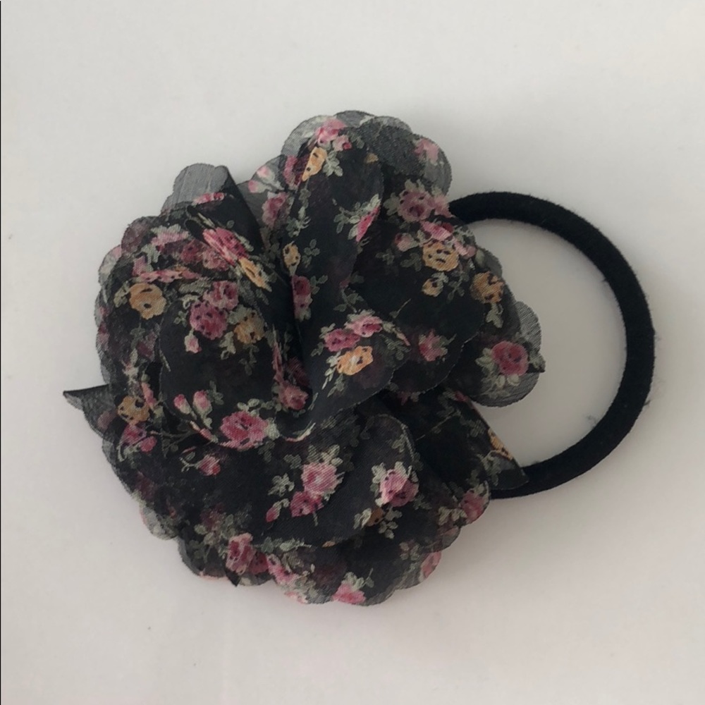 Cute flower hair tie